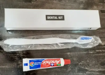 Hotel Dental kit